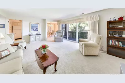 1845 Tanglewood Drive #3D, Glenview, IL 60025 - Photo 6