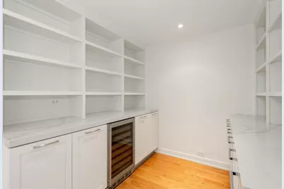 180 E Pearson Street #4706, Chicago, IL 60611 - Photo 10