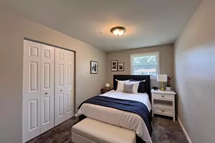 3312 Maple Ln, Hazel Crest, IL 60429 - Photo 12