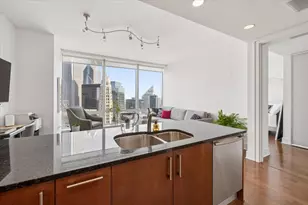 401 N Wabash Ave, Chicago, IL 60611 - Photo 10