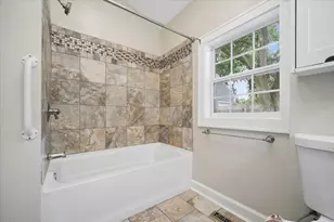 60 N Wisconsin St, Carpentersville, IL 60110 - Photo 12