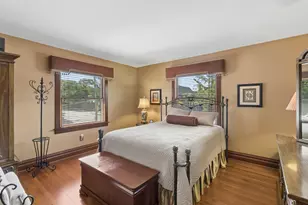 132 N Catherine St, La Grange, IL 60525 - Photo 20
