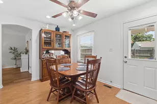 627 Glen Ave, Romeoville, IL 60446 - Photo 12