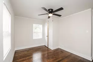 10048 S St Lawrence Ave, Chicago, IL 60628 - Photo 10