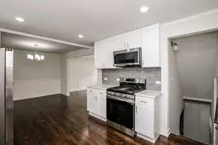 10048 S St Lawrence Ave, Chicago, IL 60628 - Photo 4
