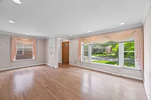 340 Romona Rd, Wilmette, IL 60091 - Photo 2