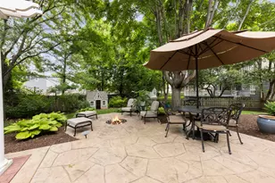 706 Alexandria Dr, Naperville, IL 60565 - Photo 36