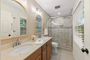 706 Alexandria Dr, Naperville, IL 60565 - Photo 18