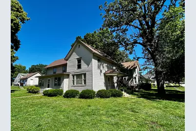 126 E 6th Street, Pecatonica, IL 61063 - Photo 1