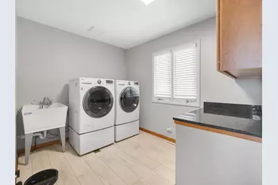 1320 E Sanborn Drive, Palatine, IL 60074 - Photo 12