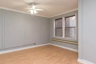4735 N Beacon St, Chicago, IL 60640 - Photo 4