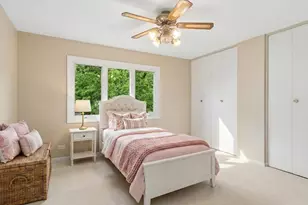 123 N Peartree Ln, Arlington Heights, IL 60004 - Photo 18