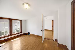 239 Burchell Ave, Highwood, IL 60040 - Photo 6