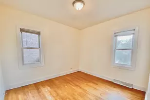 18034 Ridgewood Ave, Lansing, IL 60438 - Photo 6