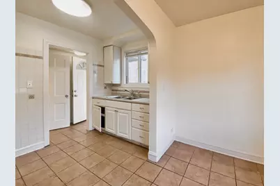 18034 Ridgewood Avenue, Lansing, IL 60438 - Photo 16