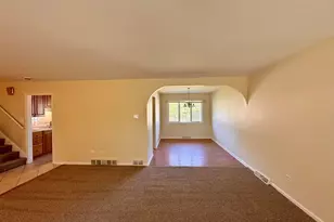 19252 Oakwood Ave, Lansing, IL 60438 - Photo 4