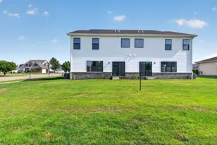 1963 Taller Rd, Morris, IL 60450 - Photo 34