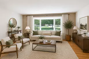 1010 Lyford Ln, Wheaton, IL 60189 - Photo 2