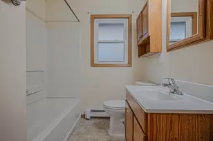3212 Elisha Ave, Zion, IL 60099 - Photo 18