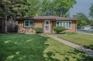 3212 Elisha Ave, Zion, IL 60099 - Photo 2
