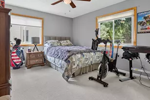 824 McGregor St, Bloomington, IL 61701 - Photo 14