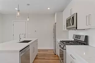 5131 N Lincoln Ave, Chicago, IL 60625 - Photo 4