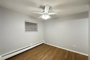 4616 N Beacon St, Chicago, IL 60640 - Photo 16