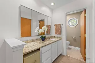 815 Claridge Ct, Schaumburg, IL 60193 - Photo 26
