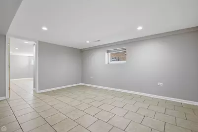 10144 S Union Avenue, Chicago, IL 60628 - Photo 12