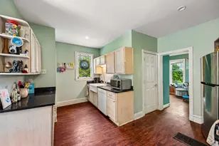 316 E Division St, Lockport, IL 60441 - Photo 8