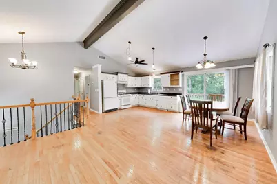 8808 Hickory Lane, Wonder Lake, IL 60097 - Photo 4