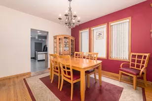 7349 W Ibsen St, Chicago, IL 60631 - Photo 4