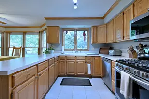 213 John Dr, Bartlett, IL 60103 - Photo 24