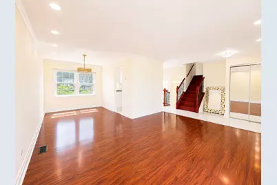 450 Heather Lane, Carol Stream, IL 60188 - Photo 8