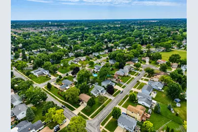 450 Heather Lane, Carol Stream, IL 60188 - Photo 4