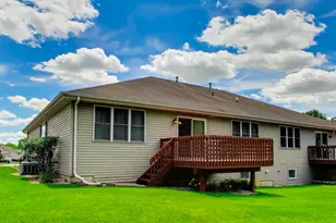 231 Hillcrest Ln, Steger, IL 60475 - Photo 40