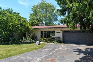 13952 Cokes Rd, Homer Glen, IL 60491 - Photo 2