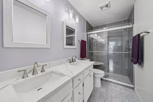 2347 Old George Way, Downers Grove, IL 60515 - Photo 12