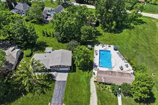 328 Windsor Ln, Inverness, IL 60010 - Photo 30