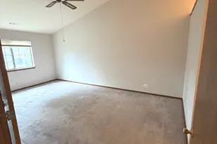 2123 Northwind Cir, Schaumburg, IL 60194 - Photo 12