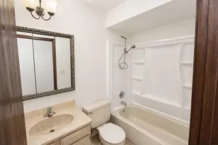 5111 Springdale Ln, McHenry, IL 60050 - Photo 12