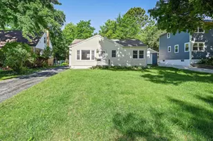 4342 Washington St, Downers Grove, IL 60515 - Photo 1
