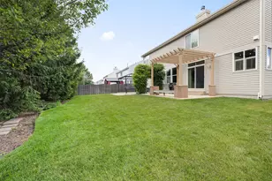 1675 Seaton Ln, Elgin, IL 60123 - Photo 18