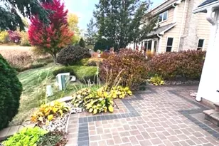 1605 Crowfoot Cir S, Hoffman Estates, IL 60169 - Photo 70