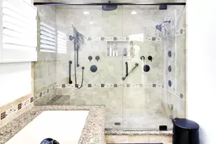 1605 Crowfoot Cir S, Hoffman Estates, IL 60169 - Photo 10
