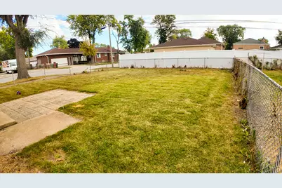 15501 Maryland Avenue, Dolton, IL 60419 - Photo 20