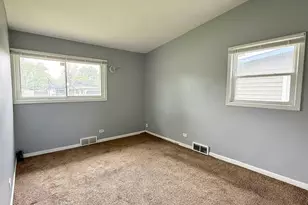 1133 Parkview Ave, Chicago Heights, IL 60411 - Photo 10