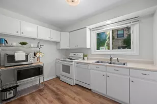519 1/2 Ridge Rd, Wilmette, IL 60091 - Photo 6