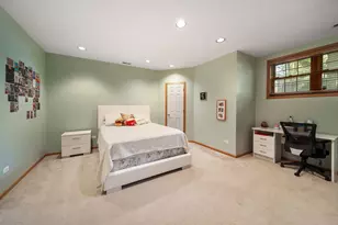 1451 W Walton St, Chicago, IL 60642 - Photo 16