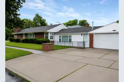1021 Wentworth Avenue, Calumet City, IL 60409 - Photo 2